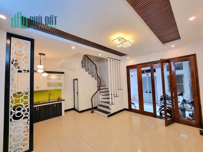 Bán nhà Vạn Kiếp  31m2 x 4 Tầng Lô góc Kinh Doanh Giá 4,9 tỷ nhà đẹp ở luôn