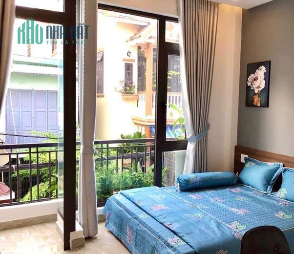 Rớt 1 tỷ. Bán nhà 3 tầng Kiệt 5m đường 2-9 - TT Hải Châu - Nhà Mới - Kiên Cố - Ở ngay! Chưa qua đầu