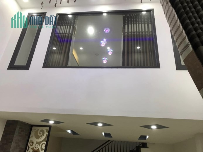 ♪ Nhà Kiệt 3m Văn Cao gần Hàm Nghi,  43m2, 3 mê, nhỉnh 2 tỷ