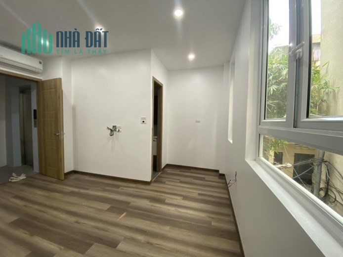 Bán nhà Xuân Diệu, Tây Hồ. 33mx6; MT 5m; Thang máy; giá 6 tỷ 5
