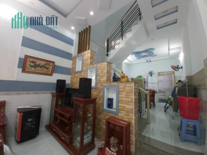 Nhà sát MT Phạm Văn Chiêu 68m2 chỉ nhỉnh 4 tỷ