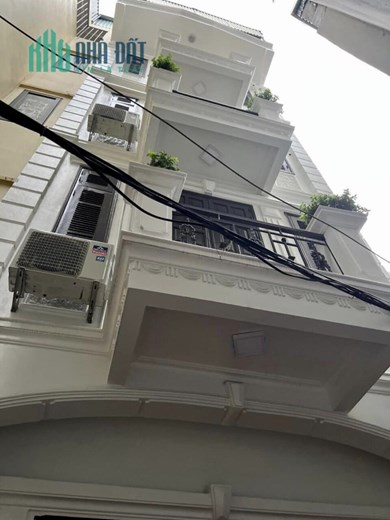 ĐẸP !! Cho thuê nhà Trần Quốc Vượng  60mX4T phun đồ 4PN hơn 10 tr ở ngay Cầu giấy