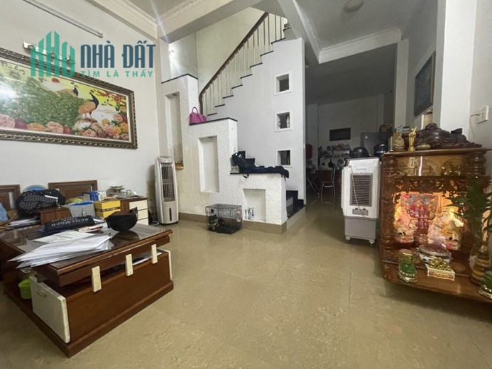 ►Mặt Tiền Lê Lợi đường 10.5m, 95m2, 3 tầng, 13.x tỷ