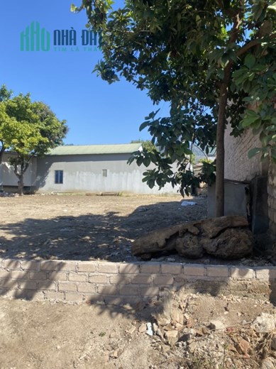 CUỐI NĂM BÁN CẮT LỖ LÔ GÓC 2 MẶT TIỀN TẠI ĐƯỜNG ĐI VÀO KDL CẦU KÍNH BẠCH LONG