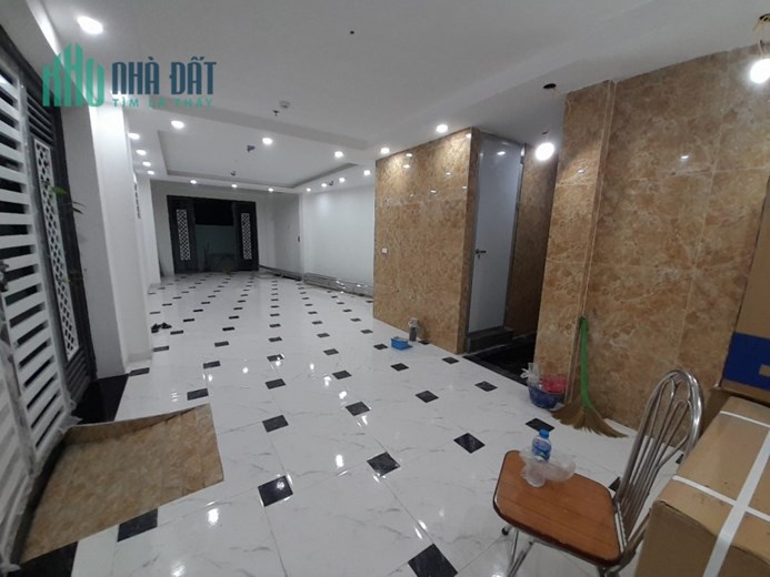 Bán CHDV MỸ ĐÌNH, Lô góc, 3 thoáng, 70mx8T, 18P DT cực tốt, giá hơn 11 tỷ