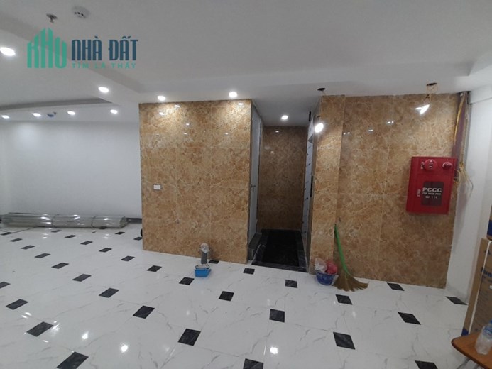 Bán CHDV MỸ ĐÌNH, Lô góc, 3 thoáng, 70mx8T, 18P DT cực tốt, giá hơn 11 tỷ