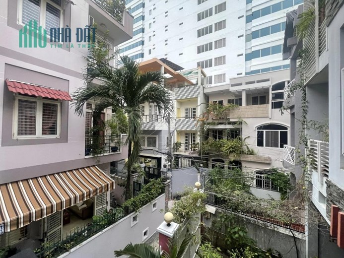 Bán Nhà Mới Đẹp 4 Tầng Nguyễn Đình Chính P11 QPN- 41m2- Ngang 4,2m- Nội Thất Xịn- Gần Sân Bay-
