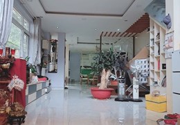 Cần bán căn nhà MT đường Sau lưng Gigamall, dt 220 m² giá 15,5 tỷ