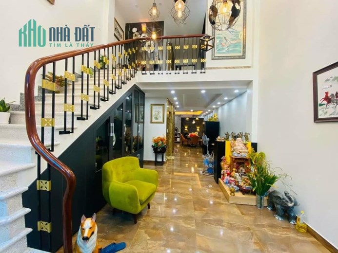bán nhà biệt thự mini ngọc thuỵ, nhà dân xây diện tích rộng nhà đẹp có 102