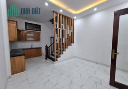 Bán nhà phân lô Chùa Bộc 45m2 x 5 tầng, phân lô, 2 thoáng, ô tô đỗ cửa, 5.9 tỷ