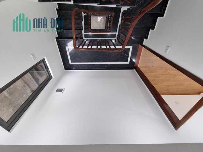 Bán nhà phân lô Chùa Bộc 45m2 x 5 tầng, phân lô, 2 thoáng, ô tô đỗ cửa, 5.9 tỷ