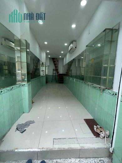 BÁN NHÀ MỚI 3 TẦNG,XE HƠI ĐỖ CỬA,HẺM THÔNG,SỔ RIÊNG,NHỈNH 2 TỶ