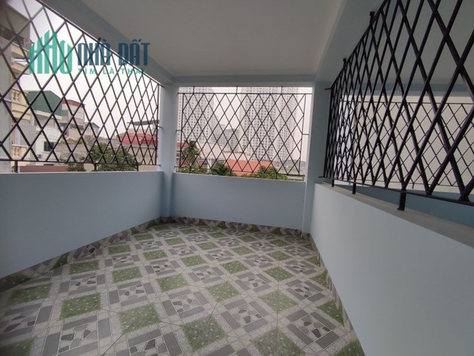 TT NGÃ TƯ SỞ. Bán nhà phố Chính Kinh, Thanh Xuân. 45m2 x 4T. NHÀ MỚI. 3 THOÁNG. Hơn 5 Tỷ.