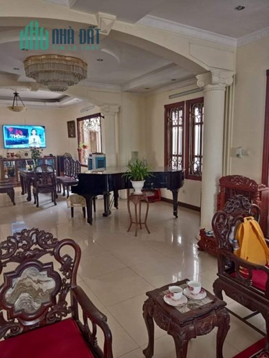 KÌA !! BÁN biệt thự đơn lập KDT Dịch Vọng 160m Lô Góc View vườn hòa 45 ty MT 15m 1 nhà ra CV Cầu