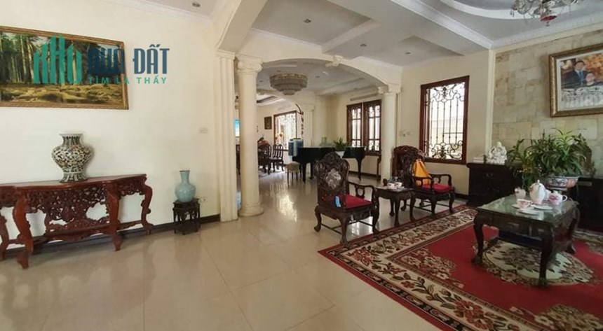 KÌA !! BÁN biệt thự đơn lập KDT Dịch Vọng 160m Lô Góc View vườn hòa 45 ty MT 15m 1 nhà ra CV Cầu
