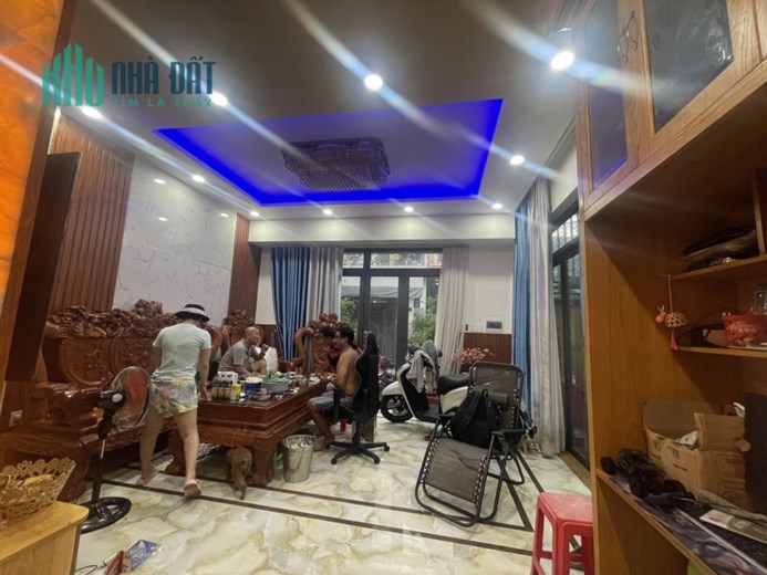 Bán Nhà Mặt Tiền Thụt 110m2, Quang Trung, Gò Vấp, Chỉ 11.8 tỷ