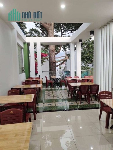 Cho thuê Nhà 5 tầng - Góc 2 MT đường Nguyễn Tri Phương