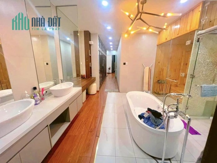 NHÀ ĐẸP - Ở LIỀN ĐÓN TẾT RỒNG BAY - NỘI THẤT FULL  - Ô TÔ TRÁNH