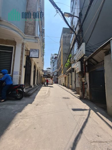 A LÔ ! CẦN BÁN GẤP NHÀ RIÊNG  KHƯƠNG HẠ, KHƯƠNG ĐÌNH PHÂN LÔ BỘ CÔNG AN
 NGÕ THÔNG Ô TÔ TRÁNH 2