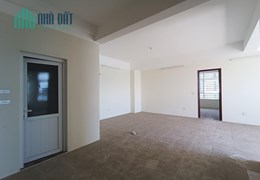 Căn góc  ! Chung cư C18 Xuân La 101m2 căn 3PN 2WC giá .4.4 tỷ  NT nguyên bản