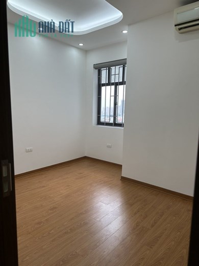 Hot! Cần bán căn 3PN 2WC 80m2 giá 3.6 tỷ N2D Hoàng Minh Giám view công viên.