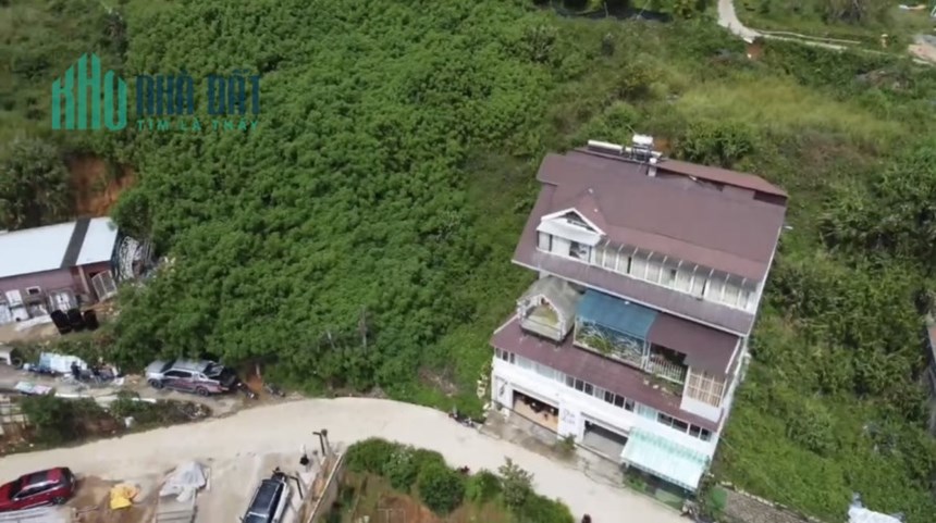 NHÀ ĐẸP - GIÁ TỐT -  Cần Bán Căn Nhà Đường Hoàng Hoa Thám - View Thung Lũng Cực Đẹp