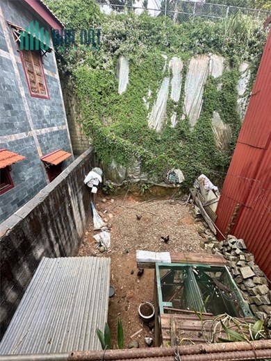 CHÍNH CHỦ CẦN BÁN LÔ ĐẤT TẶNG KÈM NHÀ CẤP 4 VỊ TRÍ ĐẸP   TẠI  TP  Đà Lạt, Lâm Đồng