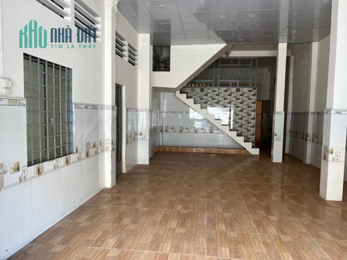 CHÍNH CHỦ CẦN BÁN Căn Nhà Vị Trí Đẹp Tại xã Tân Hiệp, huyện Hóc Môn, HCM