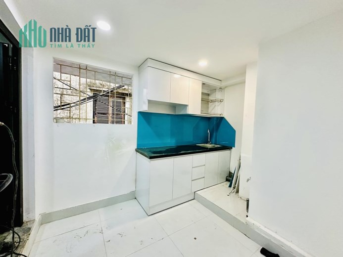 Bán nhà tập thể mặt Phố Minh Khai, Hai Bà Trưng 55m2, 2 ngủ chỉ 1.75 tỷ.