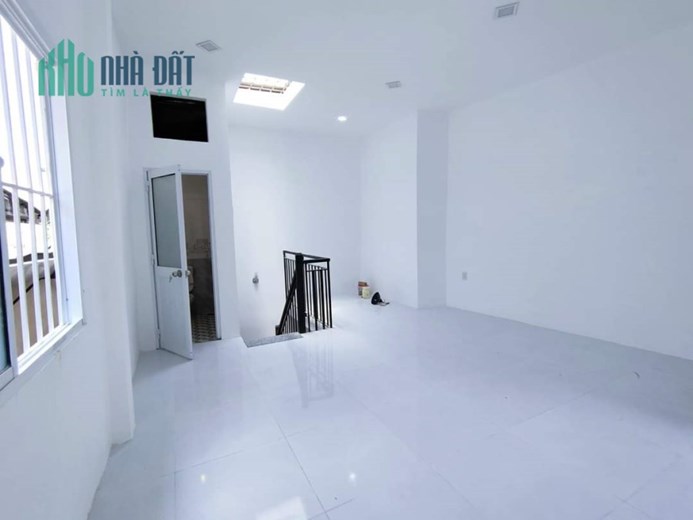 Nhà đẹp Ngang 4x 6.5-2 tấm Trần Đình Xu Q1 Giảm 600 triệu còn 3 tỷ hơn