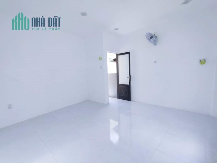Nhà đẹp Ngang 4x 6.5-2 tấm Trần Đình Xu Q1 Giảm 600 triệu còn 3 tỷ hơn