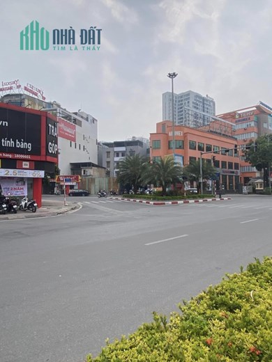 Bán biệt thự liền kề giá nhỉnh 10 tỷ tail Long Biên Hà Nội ,dt sử dụng 500m ,mt 6m