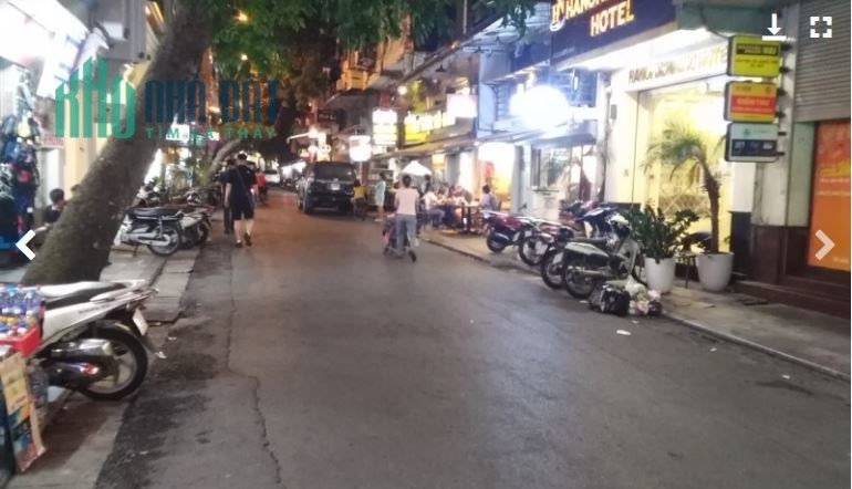 Bán nhà mặt phố Hàng Hành, cách Hồ Hoàn Kiếm chỉ 20m, doanh thu 4 tỷ/năm - LH: 0906299843