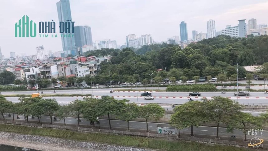 Bán Nhà Mặt Phố Quan Hoa 52m2 x 8 tầng nổi + 1 hầm thang máy 12 phòng khép kín full nội thất sang