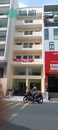 Cho thuê nhà mặt tiền số 61 đường Phổ Quang -Tân Bình mới xây dựng làm văn phòng và mặt bằng kinh