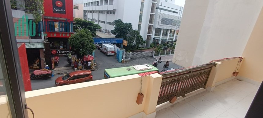 Cho thuê nhà mặt tiền số 61 đường Phổ Quang -Tân Bình mới xây dựng làm văn phòng và mặt bằng kinh