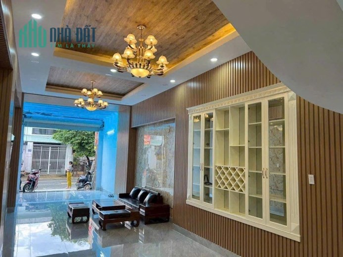 Bán Nhà Mặt Tiền 100m2, Đường Trần Thị Cờ, Phường Thới An. Quận 12