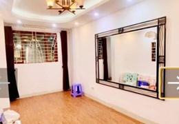 GIA ĐÌNH BÁN NHÀ HỒ BA MẪU NGÕ THÔNG DT:30M2 5 TẦNG 3 PHÒNG NGỦ GIÁ: 3.25 TỶ BÁN KÍNH 200M RA RẤT