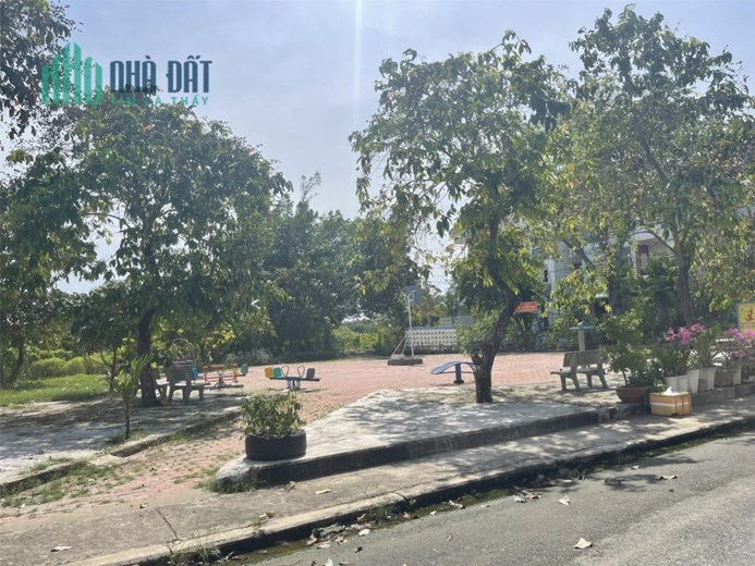 CHÍNH CHỦ CẦN BÁN Biệt Thự Vị Trí Đẹp Tại 06, Đường số 19C, Phường 7, Quận 8, TPHCM