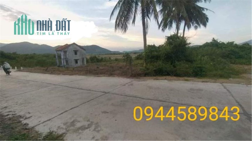 ĐẤT ĐẸP - GIÁ TỐT - Bán Nhanh Lô Đất Vị Trí Tại Thôn Vạn Thuận, Xã Ninh Ích, Ninh Hòa, Khánh Hoà