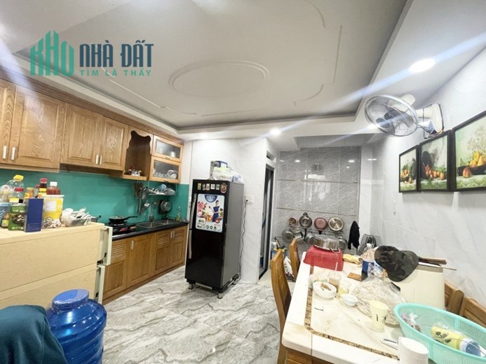 GẤP BÁN - NHÀ 5 TẦNG KHU ĐỒNG BỘ - PHAN HUY ÍCH - P12- NGAY EMART - HẺM XE TẢI THÔNG. NGANG 4M. GIÁ