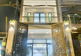 MẶT TIỀN KINH DOANH KHU VIP BÌNH PHÚ 4X18M 3 TẦNG CÓ SÂN THƯỢNG 5PN CHỈ LẼ 300 TRIỆU