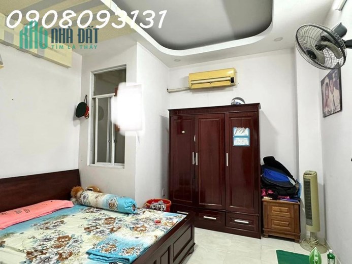 A3131-Bán nhà đường Cù Lao Quận Phú Nhuận , nở hậu, 5 Tầng 3 phòng ngủ giá 5 TỶ 300