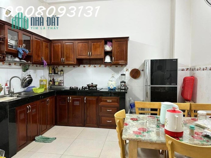 A3131-Bán nhà đường Cù Lao Quận Phú Nhuận , nở hậu, 5 Tầng 3 phòng ngủ giá 5 TỶ 300