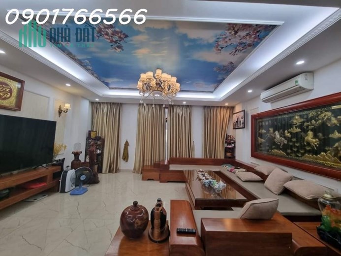Siêu Phẩm Quận Đống Đa, Phố  Nguyên Hồng 60m x 7T, Giá 2x tỷ.