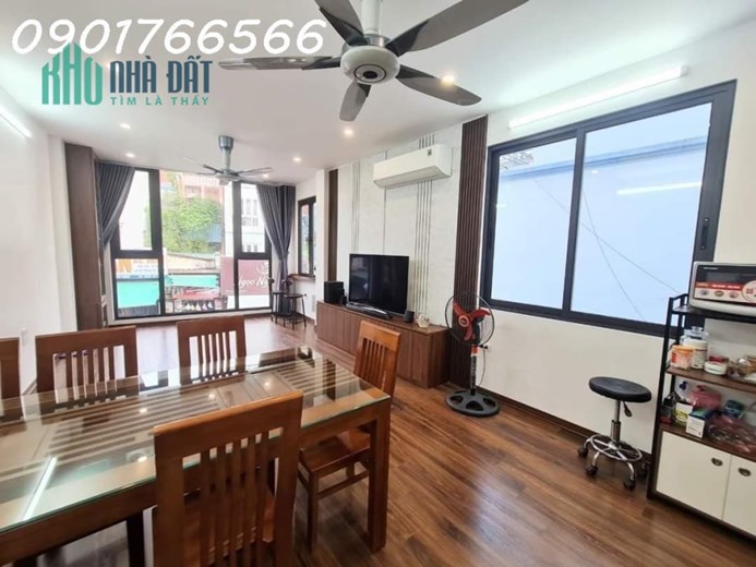 Chỉ nhỉnh 11 tỷ, Mặt Phố Trương Định, lô góc, 45m x 5T.
