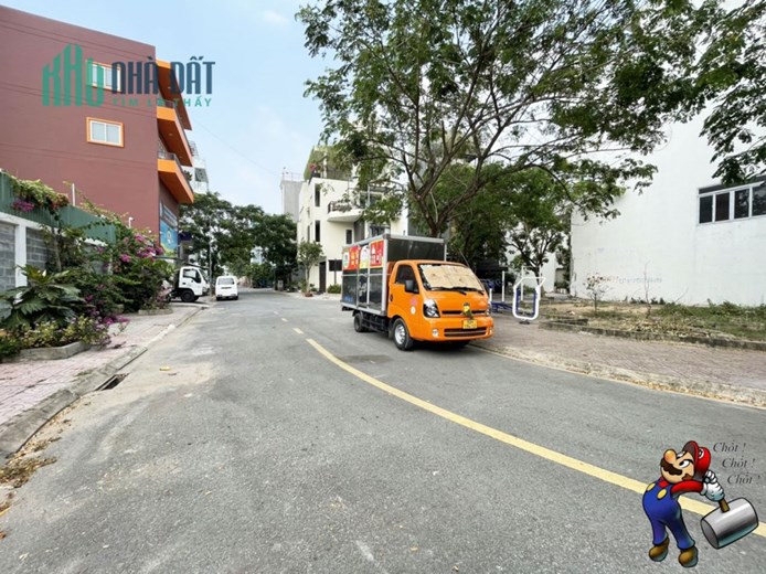 BÁN ĐẤT ĐƯỜNG 12M CÓ VỈA HÈ - KHU VIP PHÂN LÔ THẠNH XUÂN QUẬN 12 - NGANG HƠN 4M, 80M2 - CHỈ NHỈNH 4