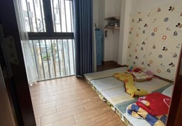 Nhà mới 5 phòng ngủ, hẻm thông ra Hoàng Hoa Thám.