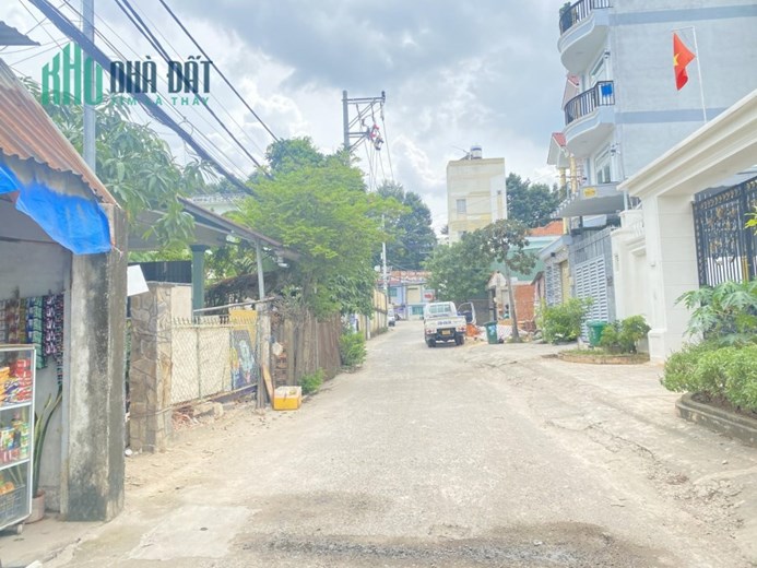 BÁN NHÀ TRUNG TÂM THỦ ĐỨC - ĐÌNH PHONG PHÚ - SỔ VUÔNG - HXH 6M