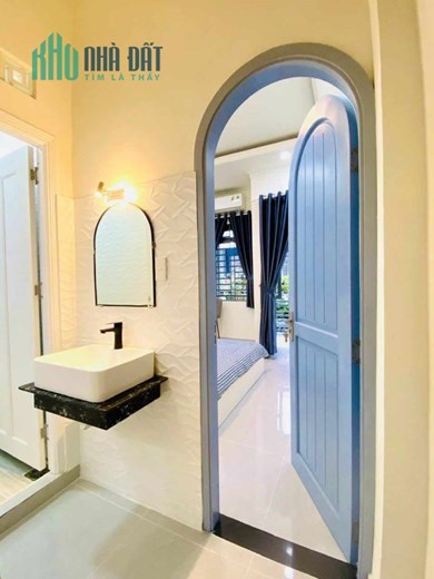 NHÀ MỚI NỞ HẬU - PHẠM VĂN CHIÊU - GÒ VẤP -  35M2(3.6X10M) - 2 TẦNG BTCT - FULL NỘI THẤT - CÁCH TRỤC